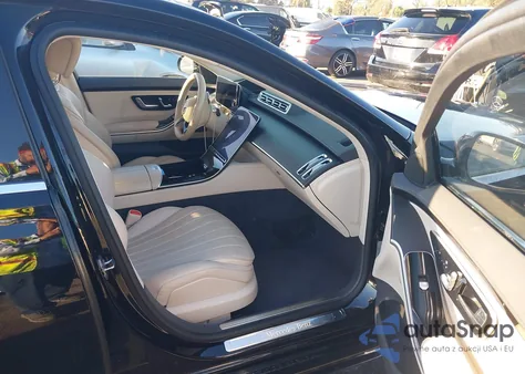 2022 Mercedes-Benz S 500 4Matic from USA, damaged, VIN W1K6G6DB2NA141339